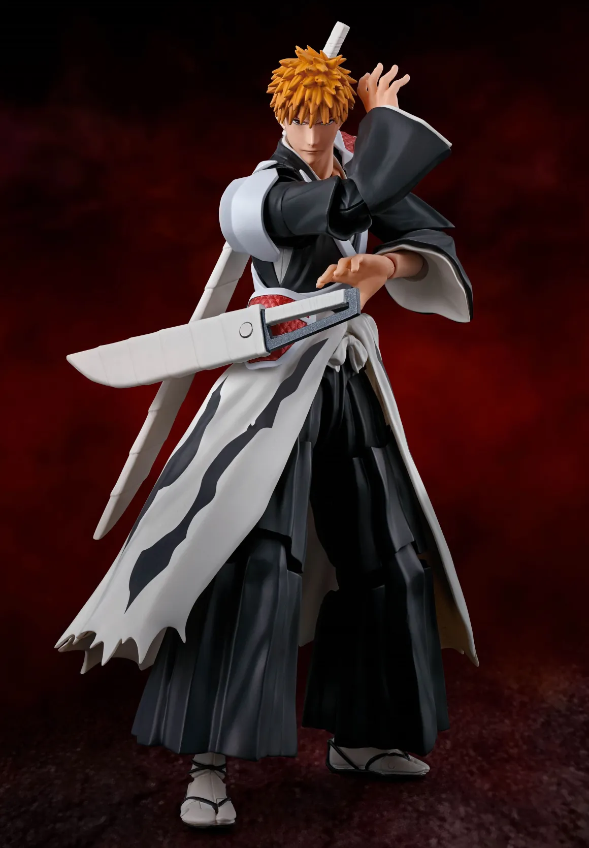 BLEACH - Ichigo Kurosaki S.H.Figuarts Figure (Dual Zangetsu Ver.)