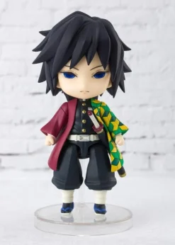 Demon Slayer: Kimetsu no Yaiba - Giyu Tomioka Figuarts Mini Figure