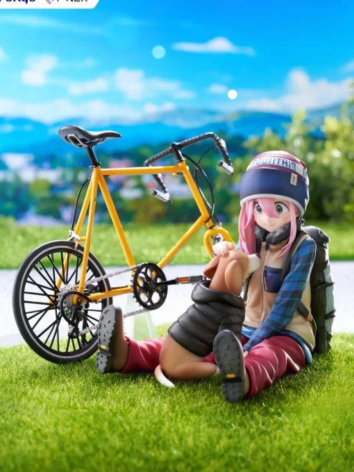 Laid-Back Camp - Nadeshiko Kagamihara 1/7 Scale Figure
