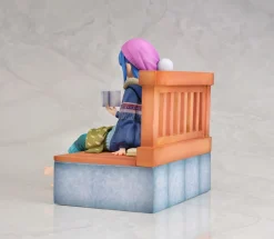 Laid-Back Camp - Rin Shima 1/7 Scale Figure (Footbath Ver.)