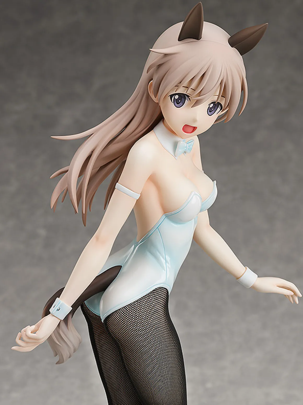 Strike Witches Road to Berlin - Eila Ilmatar Juutilainen 1/4 Scale Figure (Bunny Style Ver.)